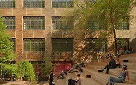 Stamba Hotel